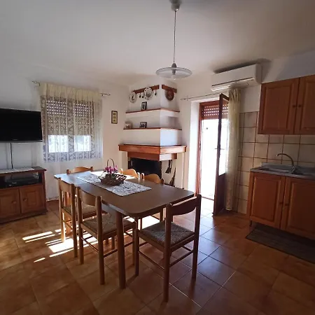 Casa Saba Lupino Orosei