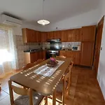 Casa Saba Lupino *