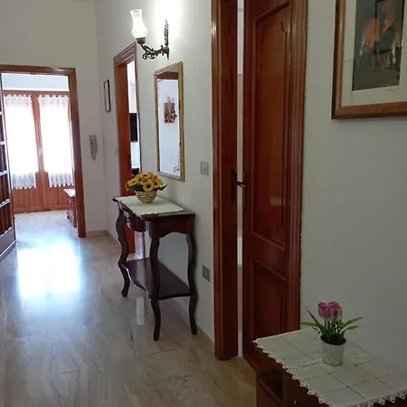Casa Saba Lupino אורוסיי
